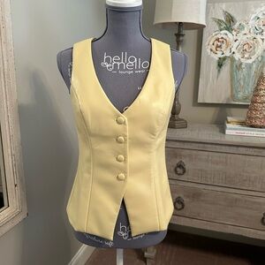 NWT Amanda Uprichard Carnegie vest in Cornsilk Sz S